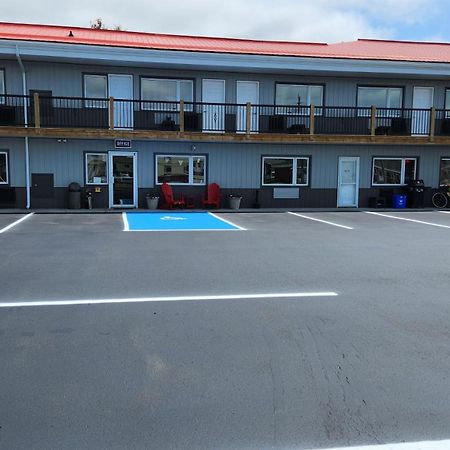Outdoorsman Motel Wawa Exteriér fotografie