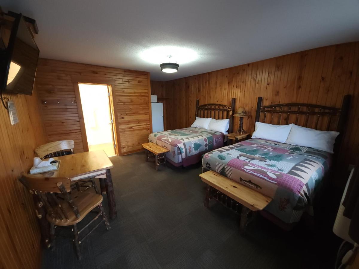 Outdoorsman Motel Wawa Exteriér fotografie